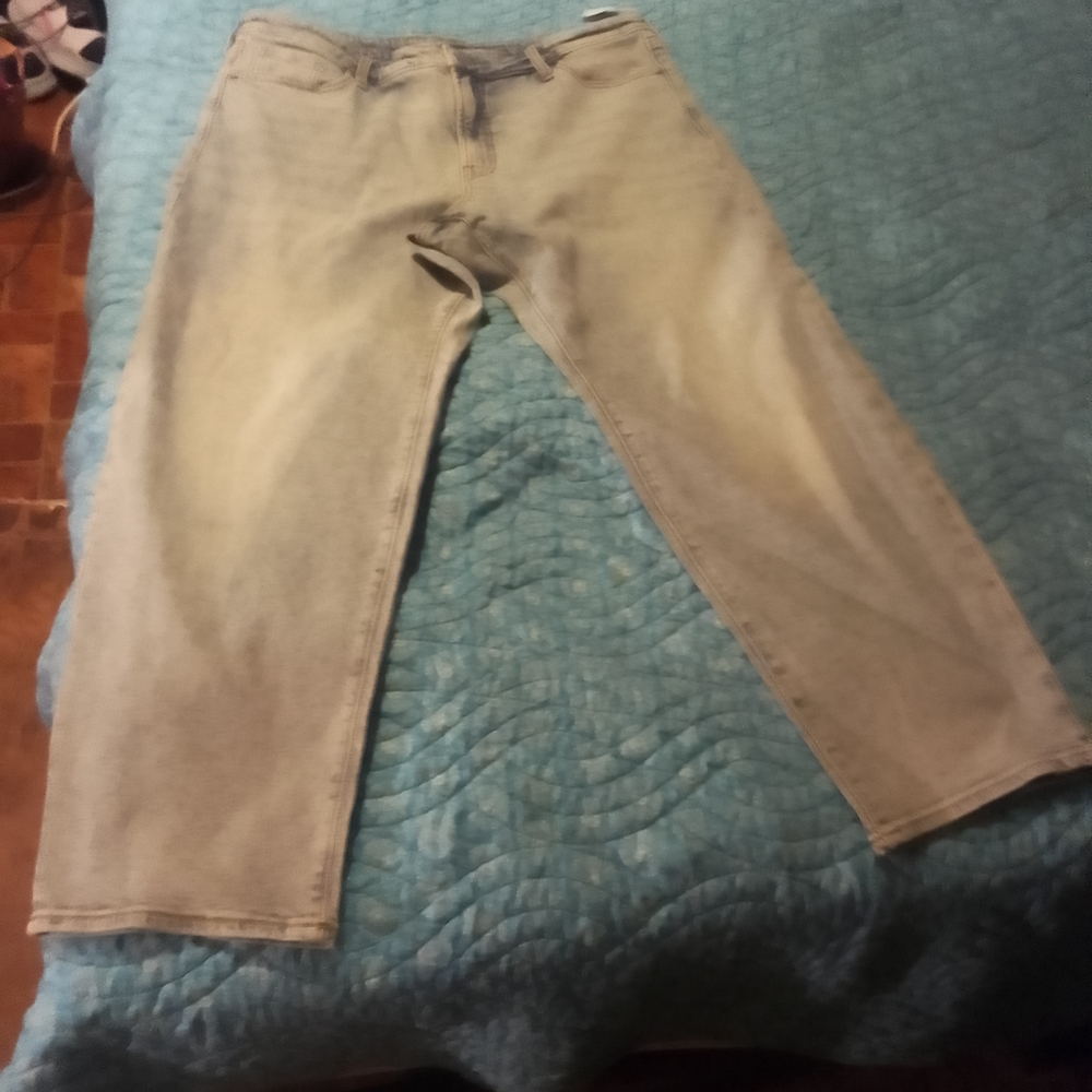 Light Wash Denim Jeans